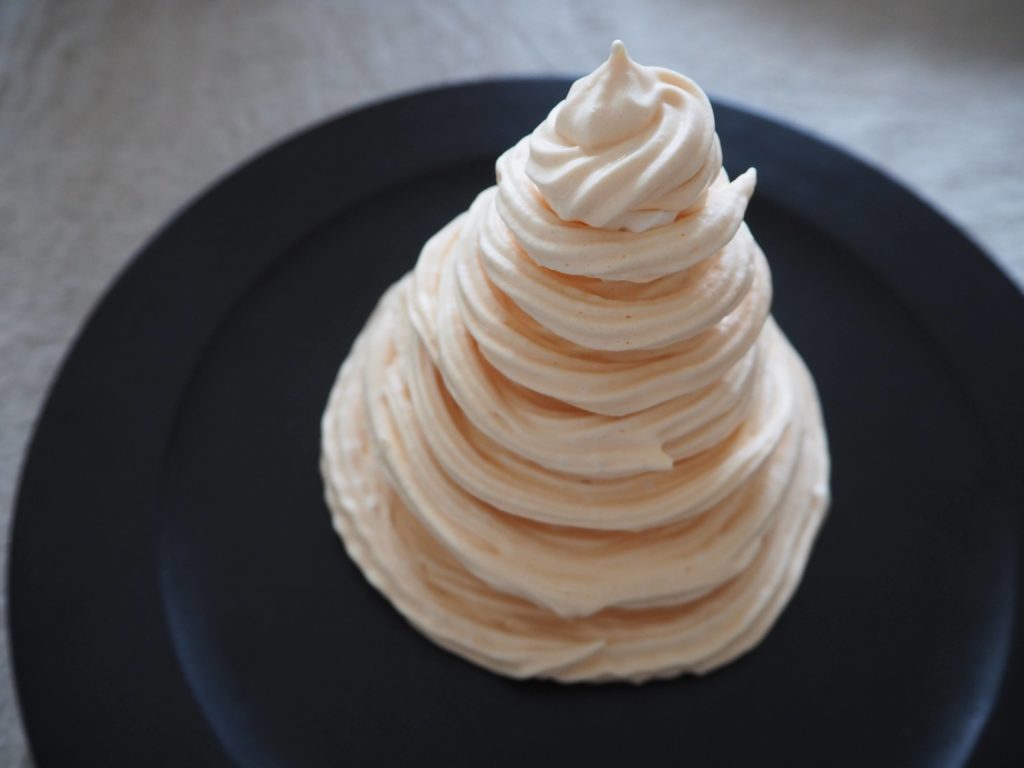 Example of montblanc. 1st step: meringue.